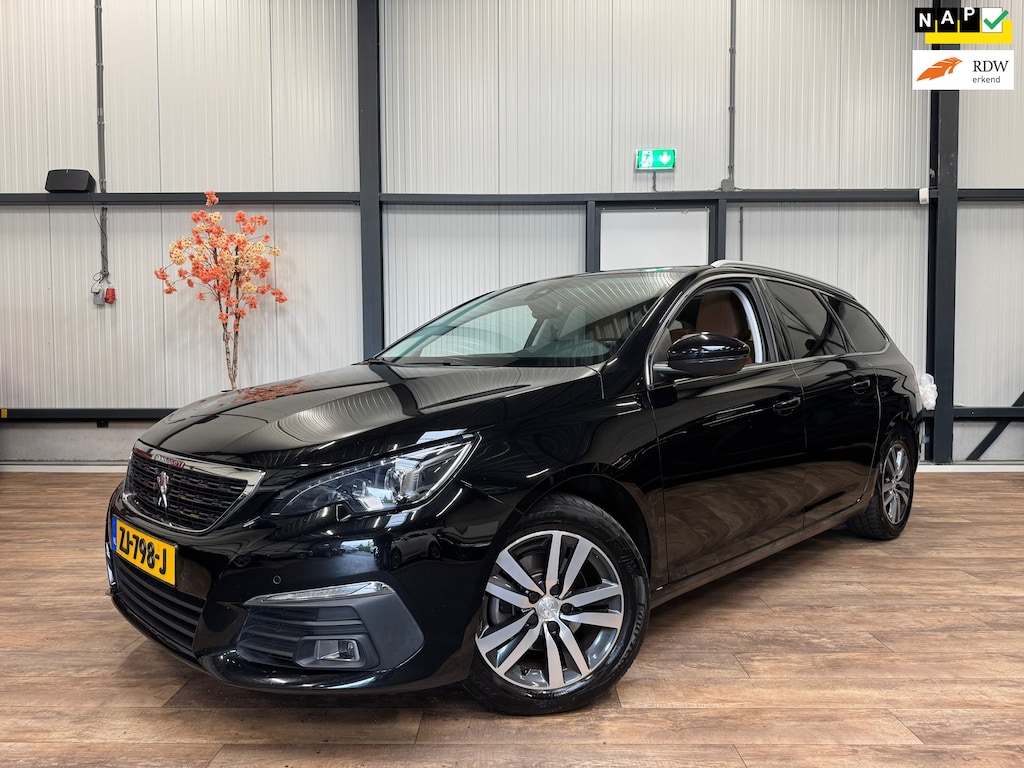 Peugeot 308 SW 1.2 PureTech Blue Lease Premium / LEDER / PANORAMA-DAK / CRUISE / NAVI / CLIMA /