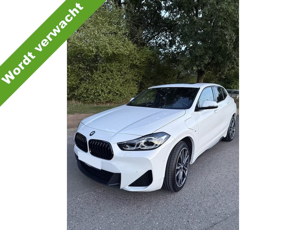 BMW X2 xDrive25e High Executive M Sport Pano HUD Leder Navi Plus 19 Inch Stuurverwarming Driving Assistant Plus ACC Carplay Achteruitrijcamera