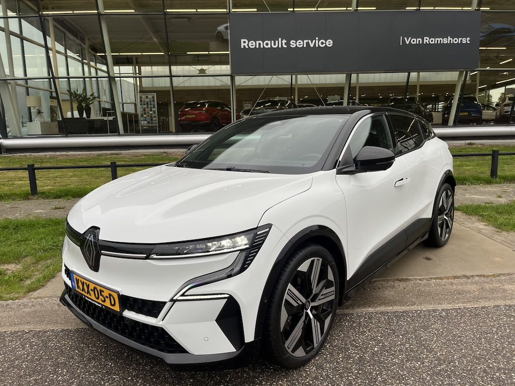 Renault Megane E-Tech EV60 Optimum Charge Iconic 220PK / 360 Camera / Winter pakket / Harman Kardon / Warmtepomp /