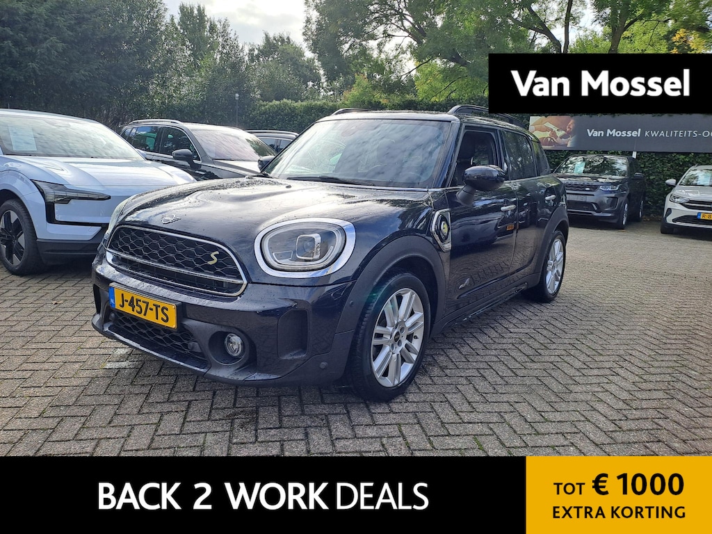 MINI Countryman 1.5 Cooper S E ALL4 Chili PHEV | HARMAN/KARDON | LEER | CAMERA | STOELVERWARMING | NAVIGATIE | ELEKTRISCH VERSTELBARE VOORSTOEL