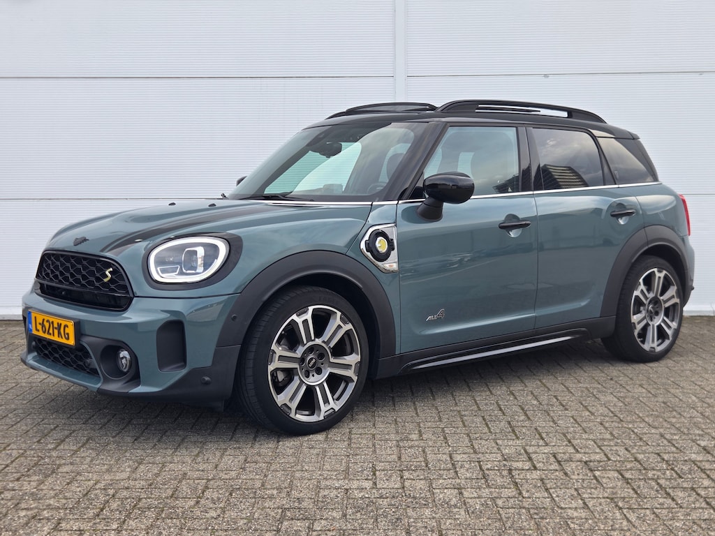 MINI Countryman 1.5 Cooper S E ALL4 Elektrisch glazen panorama-dak / Cruise control adaptief met Stop&Go / Airco automatisch / Keyless entry