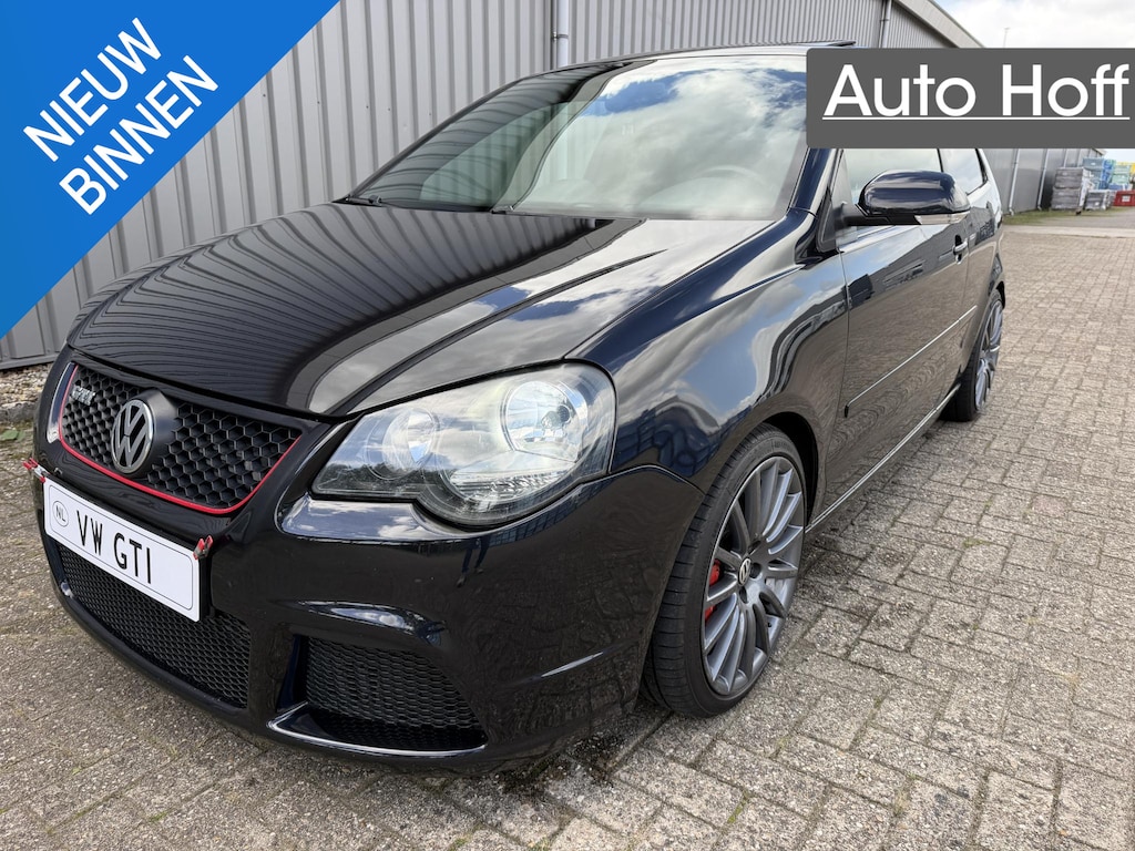 Volkswagen Polo 1.8 GTI Cup Edition | Schuifdak | Leer | Navi | Apple CarPlay | Autom. Airco | Cruise Control | LMV | Stage2+ tuning | Privacy Glass | Subwoofer | Nieuwe APK!
