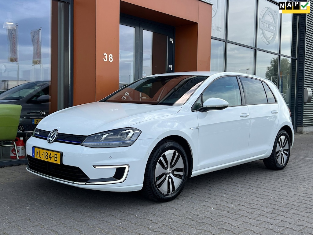 Volkswagen E-Golf |Carplay|Full LED|Leder|Navi|ACC|Dynaudio