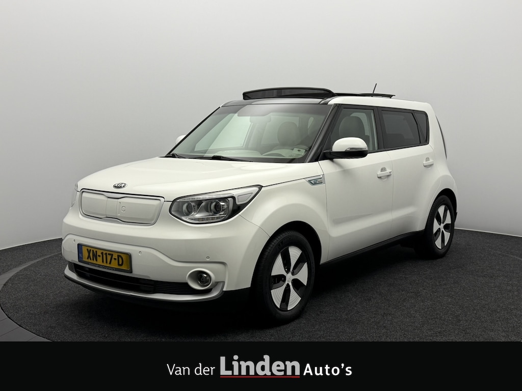 Kia e-Soul EV Edition 30 kWh SOH 94,9% | Panoramadak | Stoel/Stuurverwarming | 100KW Snellaadvermogen | Camera