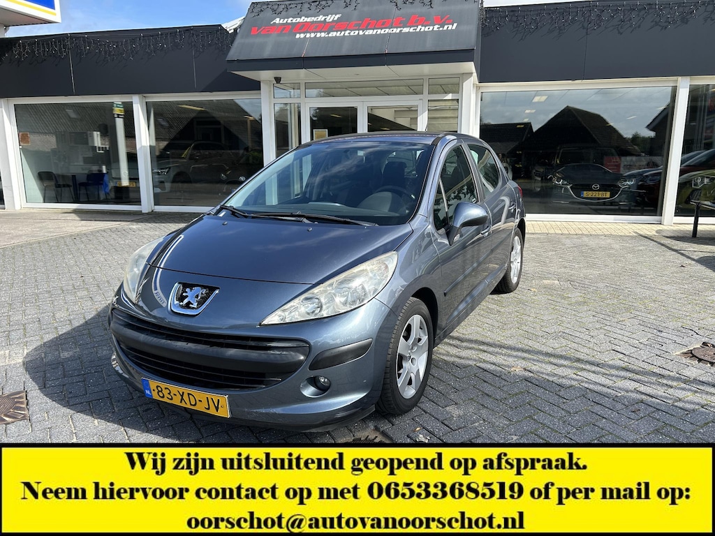 Peugeot 207 1.4-16V Color-line