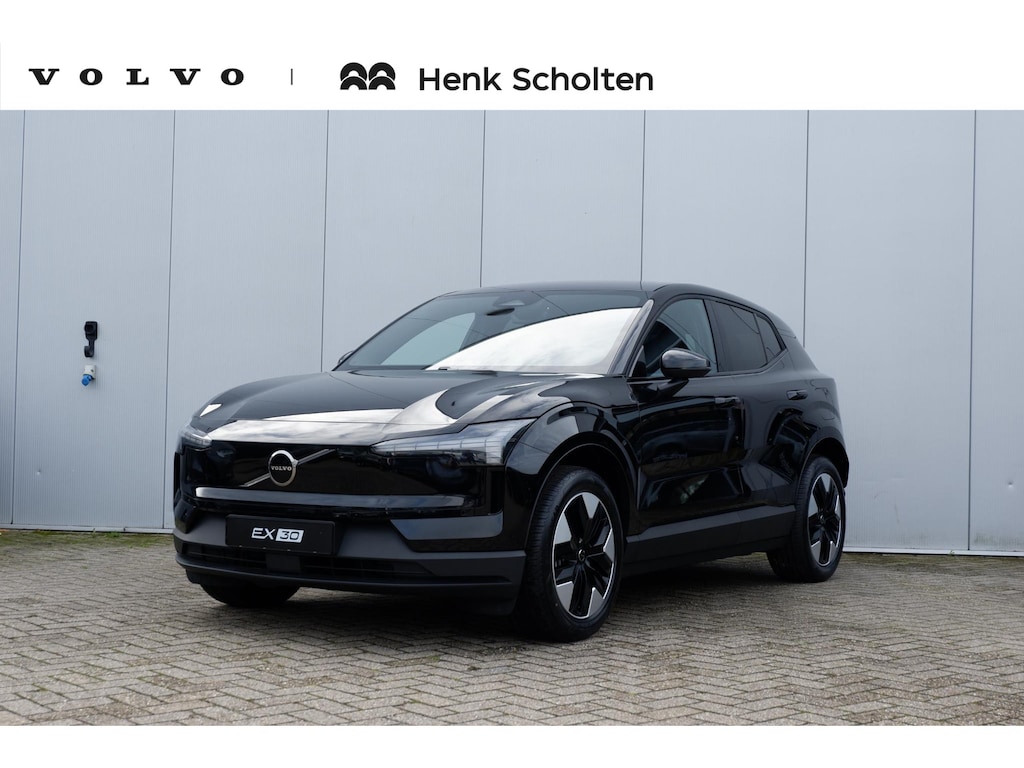 Volvo EX30 P5 Long Range Plus Europa 69 kWh | | Apple carplay/ Android auto | Electronic climate control | 18" lichtmetalen velgen | Voorstoelen verwarmd | Achterbank verwarmd | Stuurwiel verwarmd | Warmtepomp | Extra getint glas achterzijde |