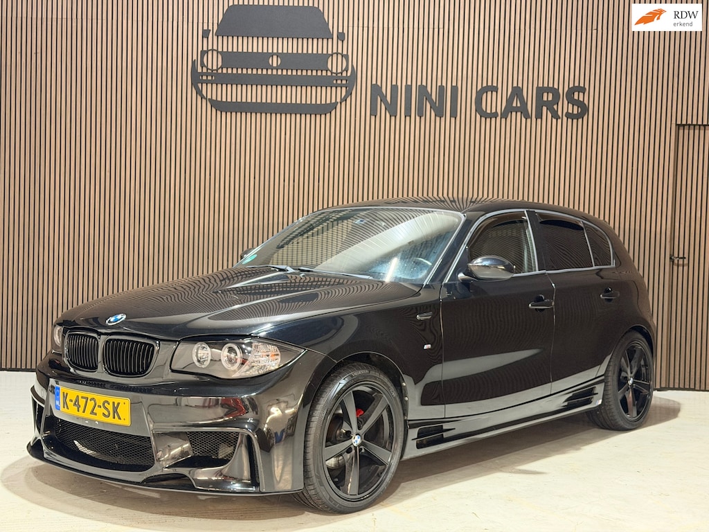 BMW 1-Serie 118i Business Line 5DRS/Carbon/M pakket/Spoiler/ volledig onderhouden