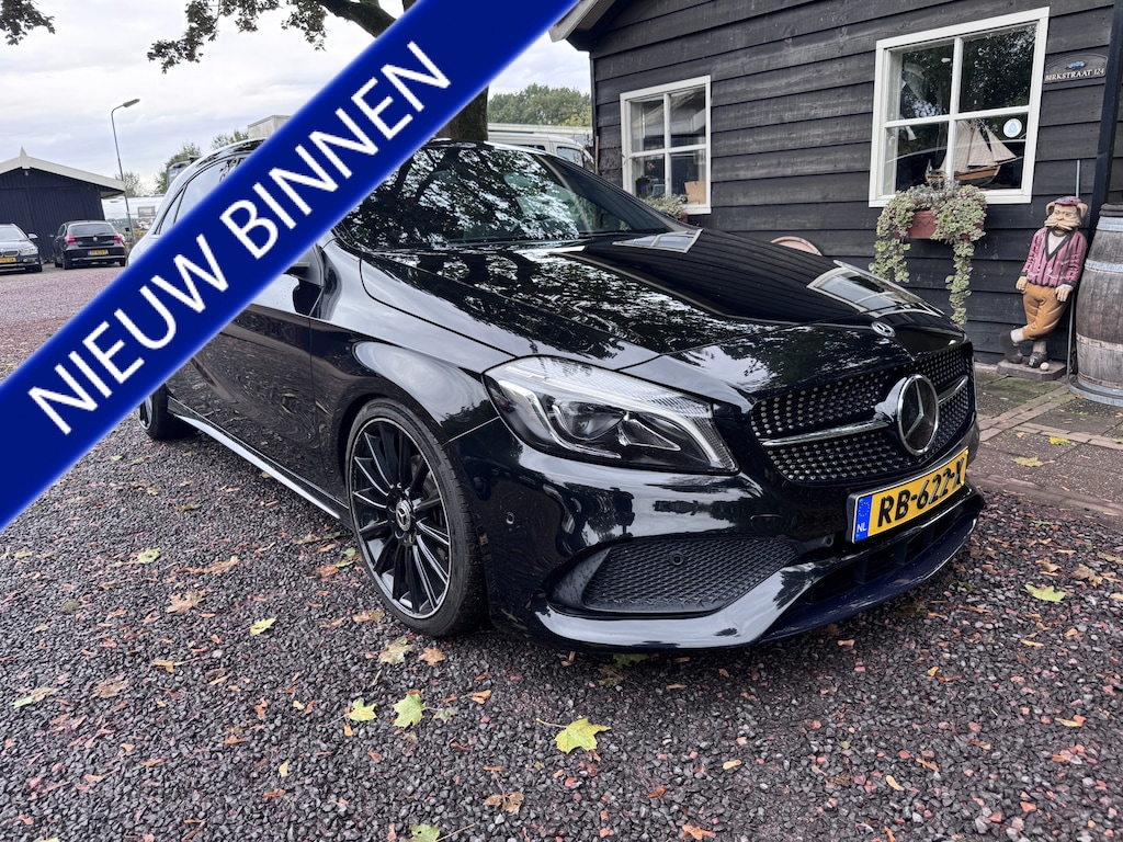 Mercedes-Benz A-klasse 180 Ambition PANO|AMG|19"