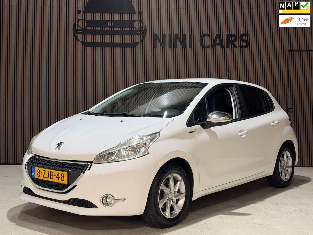 Peugeot 208 1.2 VTi Style Riem vervangen.