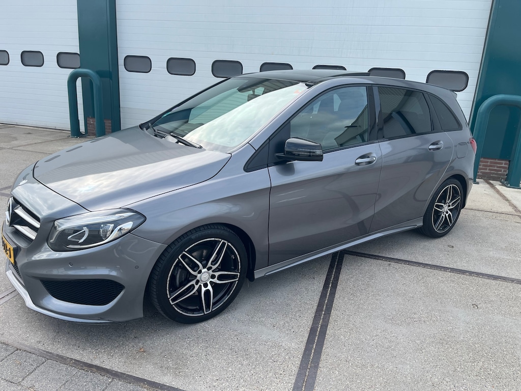 Mercedes-Benz B-klasse 180 AMG Night Edition Plus 1e Eigenaar