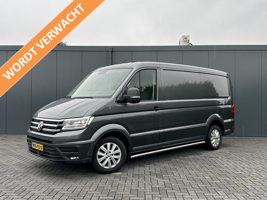 Volkswagen Crafter 2.0 TDI 141 PK AUTOMAAT / L3H2 / HIGHLINE / 3 TONS TREKHAAK / CAMERA / LED / COMFORT STOEL / ADAPTIVE CRUISE / AIRCO