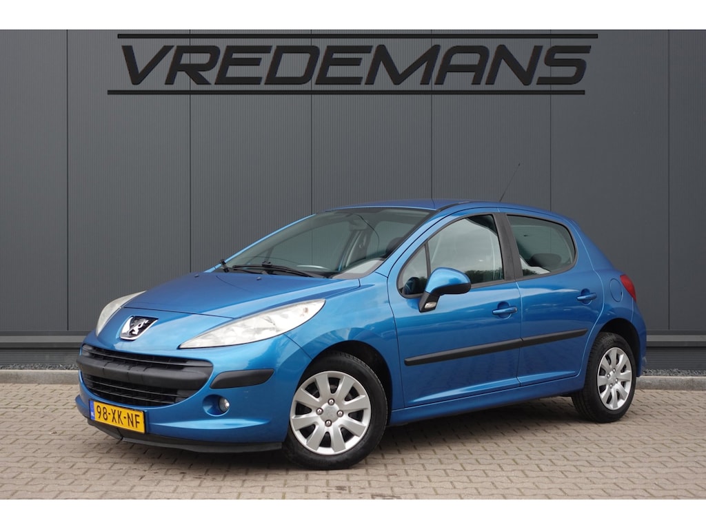 Peugeot 207 1.4-16V Color-line