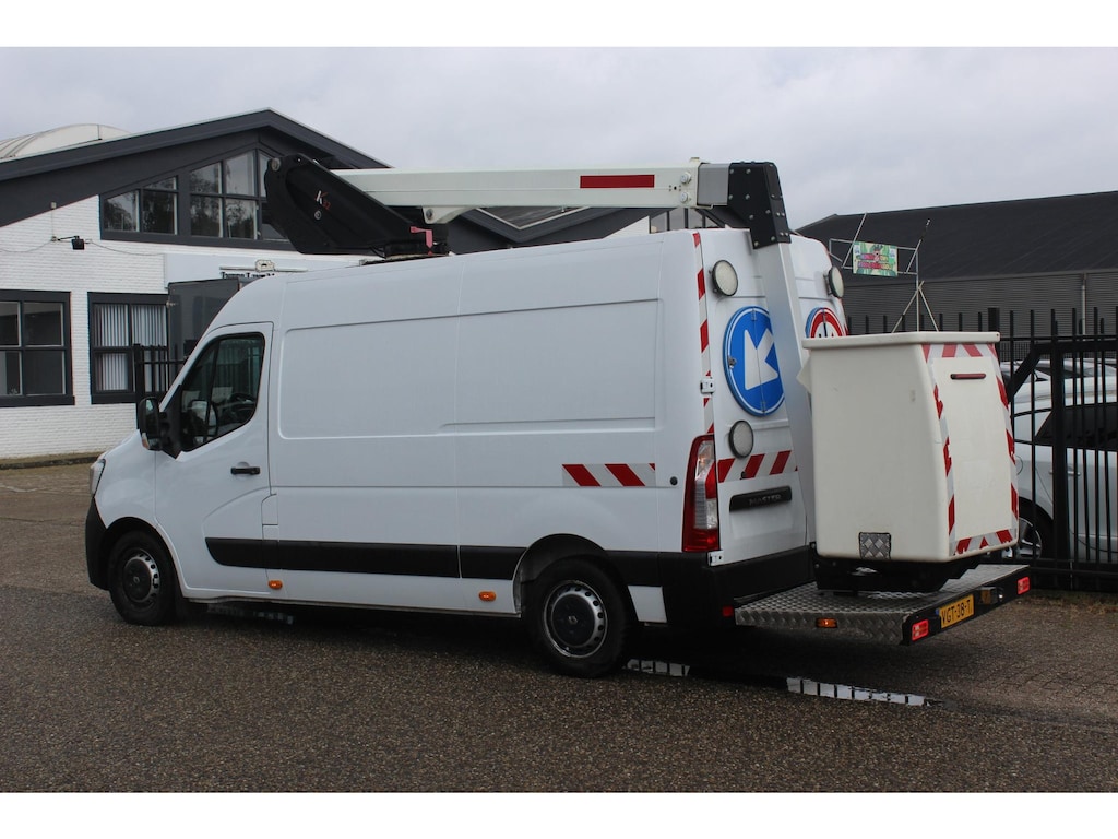 Renault Master T35 2.3 dCi 135 L2H3 Hoogwerker!