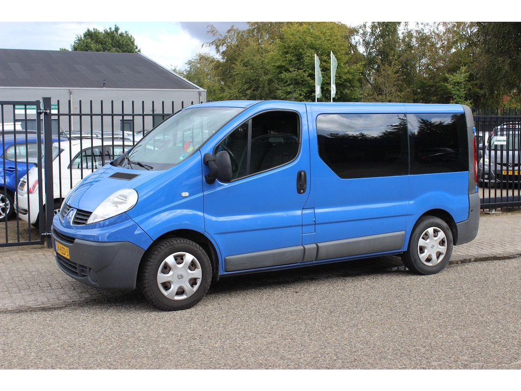 Renault Trafic Passenger 2.0 dCi 9-persoons Airco!