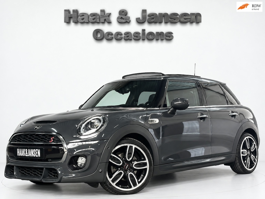 MINI John Cooper Works 5-Deurs 2.0 S JCW 192PK Automaat Pano Leder