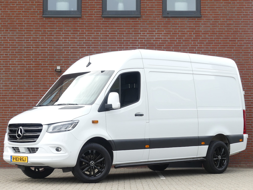 Mercedes-Benz Sprinter 317 CDI L2H2 LED/PDC/Camera/Navigatie Nieuw model