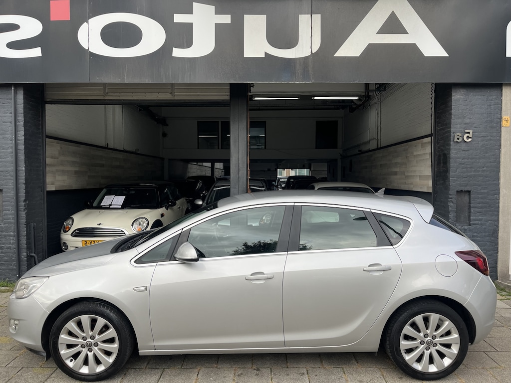 Opel Astra 1.4 Turbo Cosmo