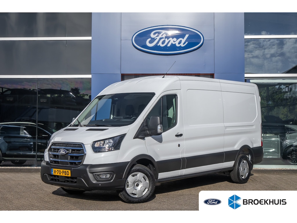 Ford E-Transit 350 L3H2 Trend 68 kWh | Apple Carplay/Android Auto | Dodehoekdetectie | Rondomzicht camera | Stoel- Stuurverwarming | Zijwandbekleding laadruimte | Apple Carplay/Android Auto|telefoonintegratie premium | Cruise control adaptief met Stop&Go en stuurhulp | Dodehoekdetectie met correctie