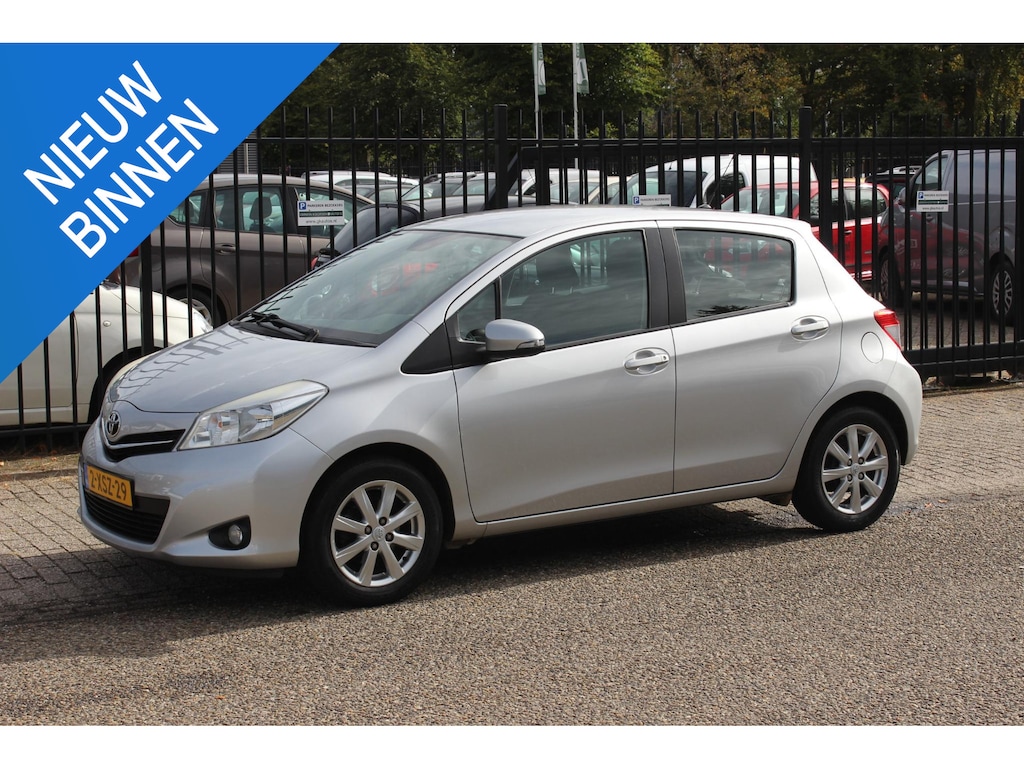 Toyota Yaris 1.0 VVT-i Aspiration, Airco, Trekhaak!
