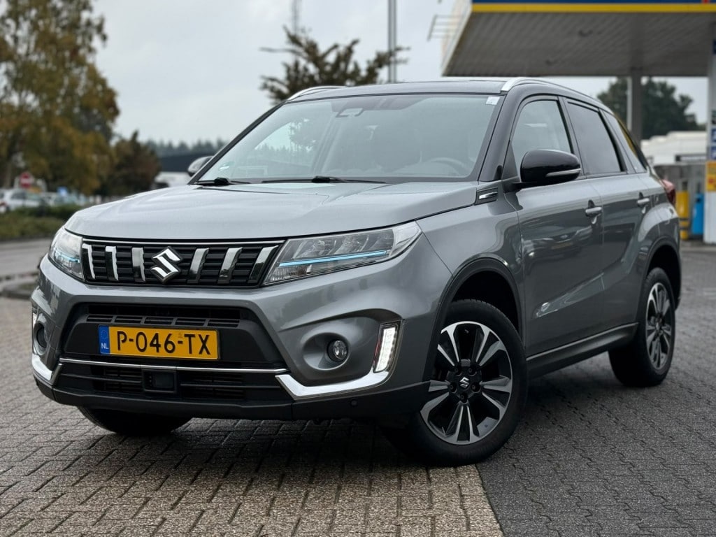 Suzuki Vitara 1.4 STYLE A/T PANODAK CARPLAY CAMERA TREKHAAK 1500KG