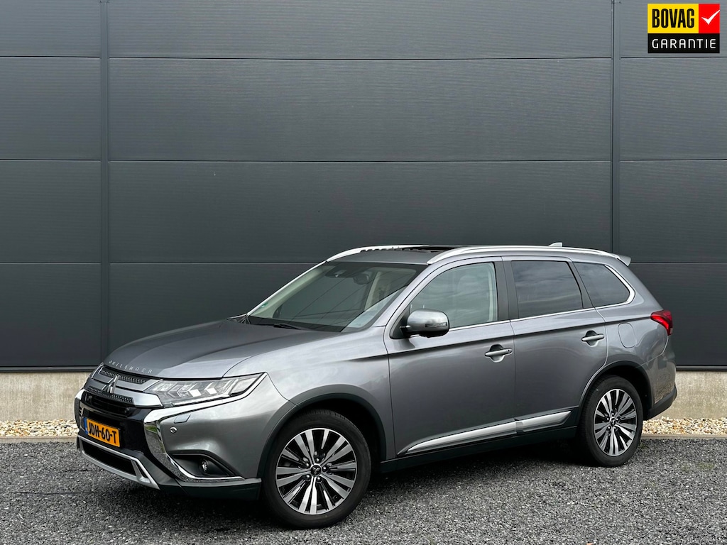 Mitsubishi Outlander 2.0 4WD 7p Intense+ Pano | Leder | Clima