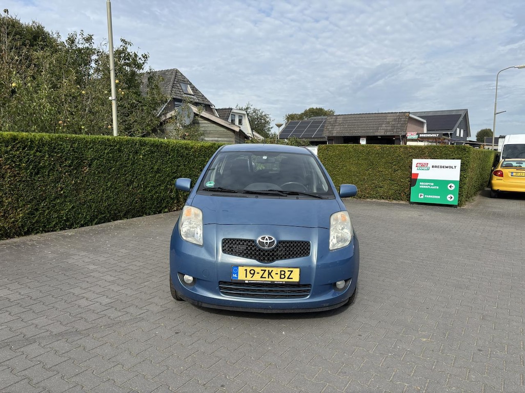 Toyota Yaris 1.3 16V AIRCO - 5DRS - ONDERHOUDSGEGEVENS