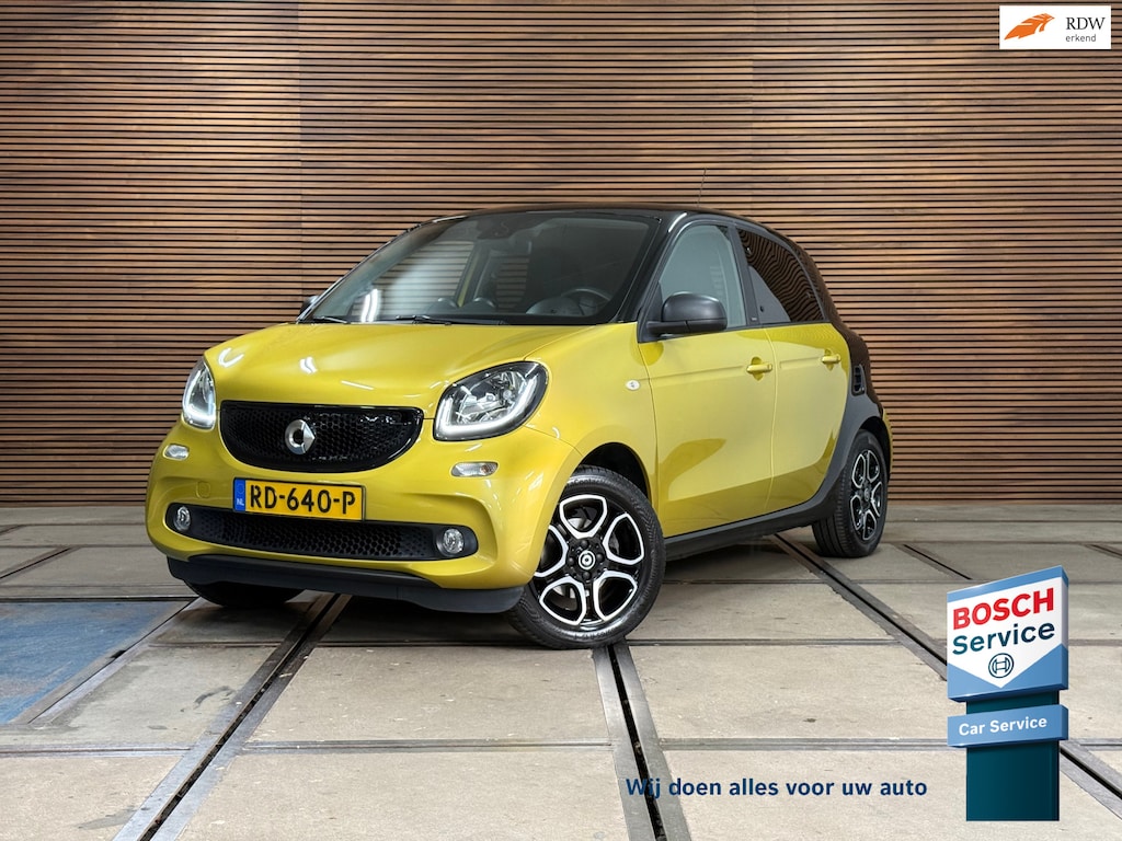 smart Forfour 1.0 Passion | DCT Automaat | Cruise Control | LED | Bicolor | Camera | Lichtmetalen velgen 15 Inch