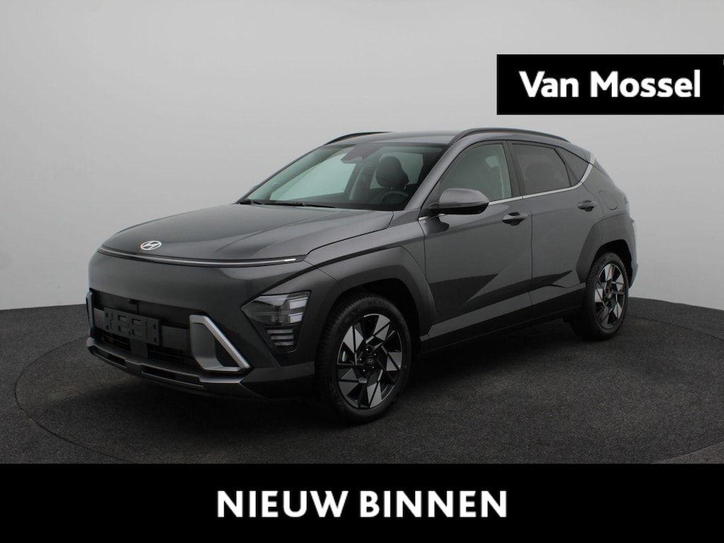 Hyundai Kona 1.6 GDI HEV Premium | Lederen bekleding | Stoelverkoeling | Stoelverwarming | Stuurverwarming | Adaptieve Cruise Control | 360 Camera | Keyless | DAB |