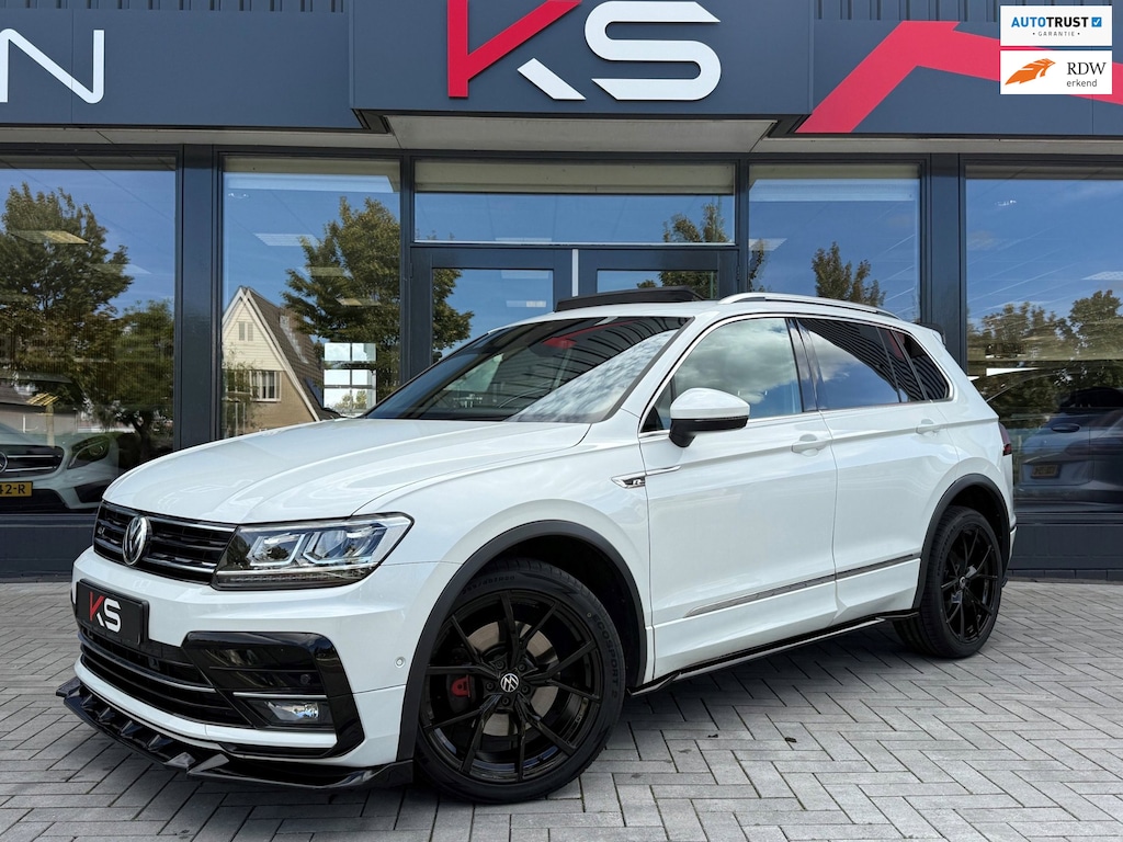 Volkswagen Tiguan 2.0 TSI 4Motion Highline 3x R-Line Pano Virtual Leder Camera 180pk