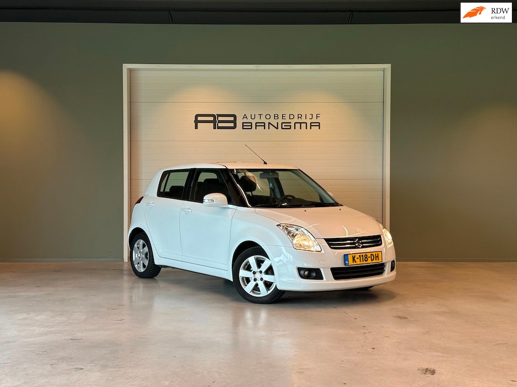 Suzuki Swift 1.3i 16v 5-DEURS LIMITED 25-uitv|AIRCO|STOELVERWARMING|ZWARTE LM-VELGEN|NIEUWE APK + ONDERHOUDSBEURT BIJ AFLEVERING