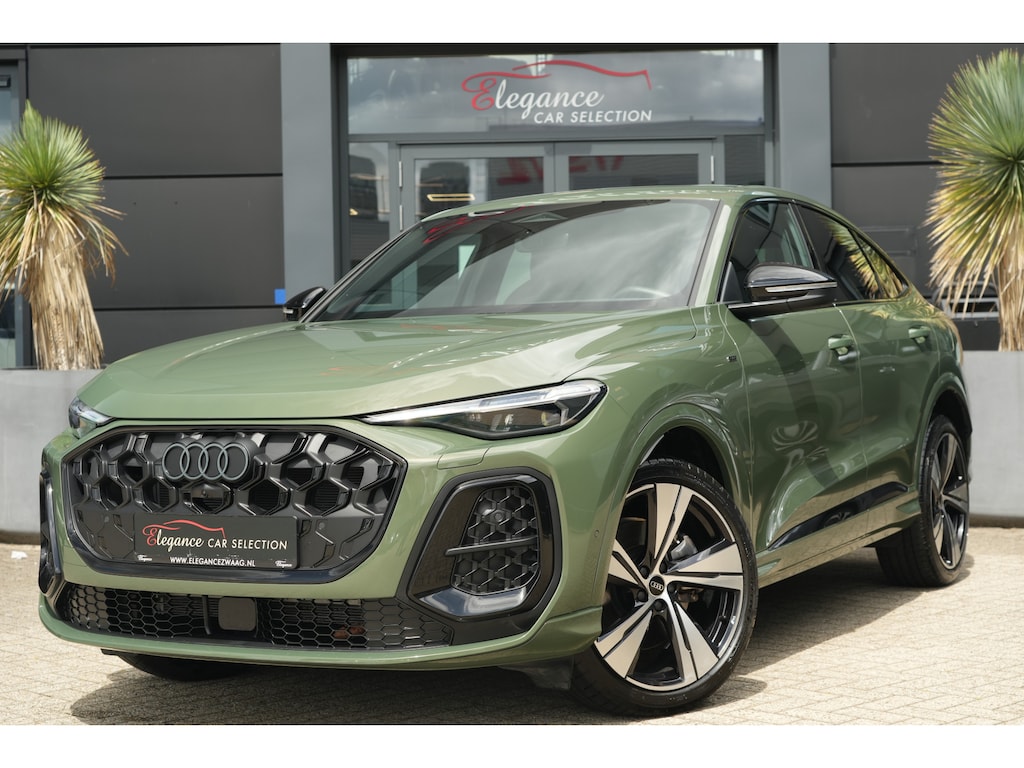 Audi Q5 Sportback 2.0 TFSI e-hybrid quattro S edition Sportback | 299PK | Pano | 360° | 21" | Keyless | S Line | Tech Plus | Audi Q5 Sportback S edition 299 PK Plug-in Hybrid met 2.0 viercilinder, panoramadak, 360° camera, 21-inch lichtmetalen velgen, Keyless Entry, adaptieve LED-koplampen, adaptieve cruise control