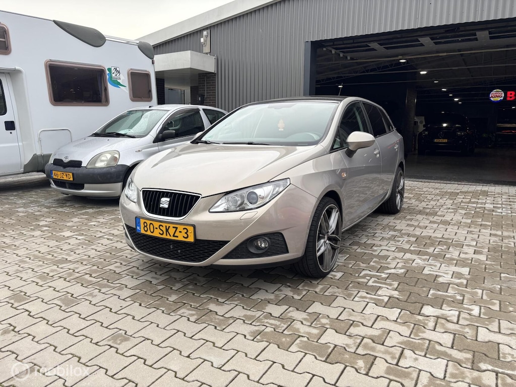 SEAT Ibiza ST 1.2 TSI Sport AUTOMAAT Airco Cruise Leder Pano