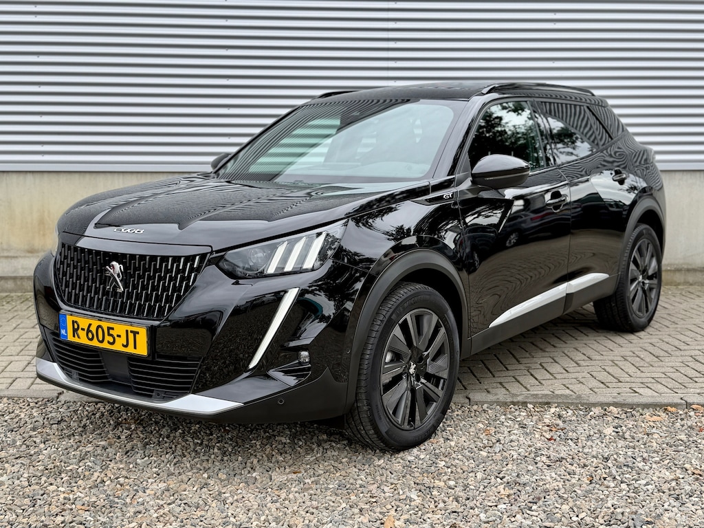 Peugeot 2008 155PK GT Pack Automaat [ Pano, adaptieve cruise, dealer oh ]