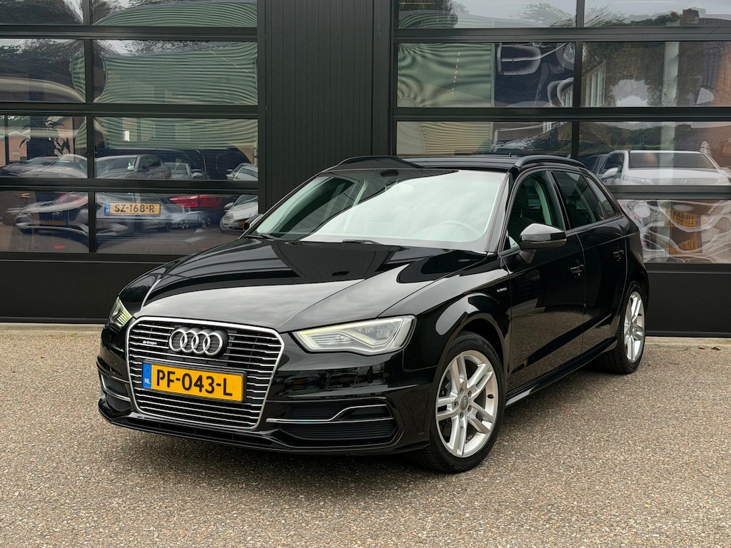Audi A3 Sportback 1.4 e-tron PHEV Pro Line Plus Navi LED Cruise