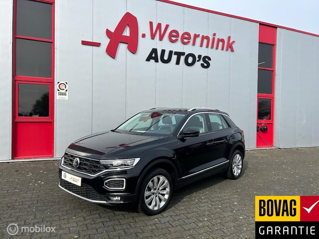 Volkswagen T-Roc 1.5 TSI Sport Business Carplay elec a. klep.
