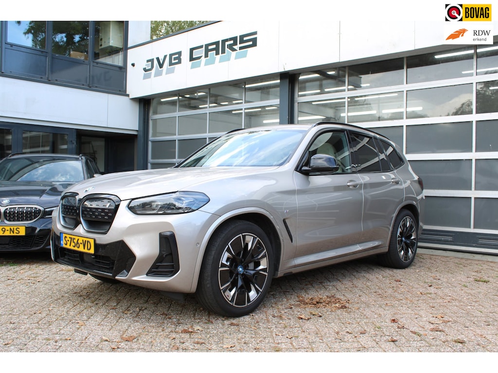 BMW iX3 High Executive 80 kWh/pano/Mpakket