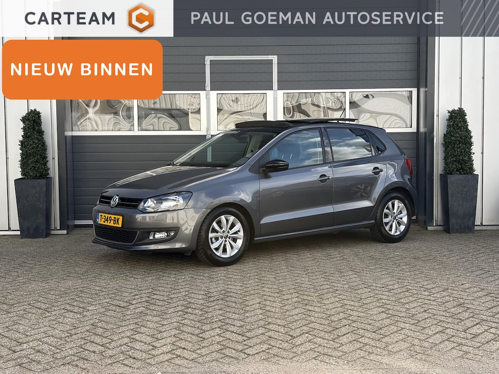 Volkswagen Polo 1.2 TSI Highline | Pano | Stoelverwarming | Parkeer sensoren | Goed onderhouden |