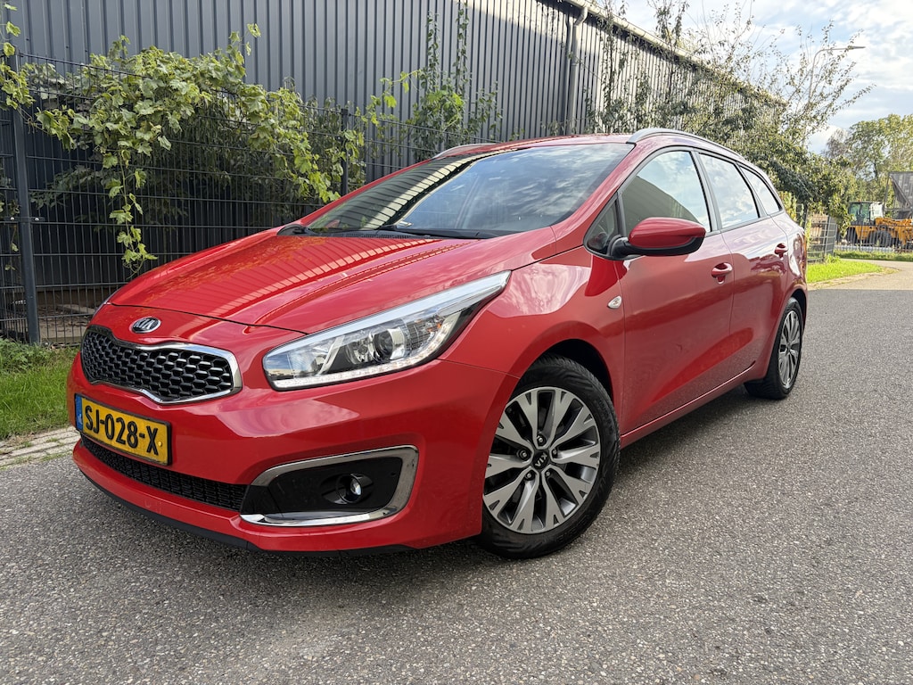 Kia Ceed cee'd Sportswagon 1.0 T-GDi Edition / NAVI / CRUISE / AIRCO / TREKHAAK / 135dkm! NAP!