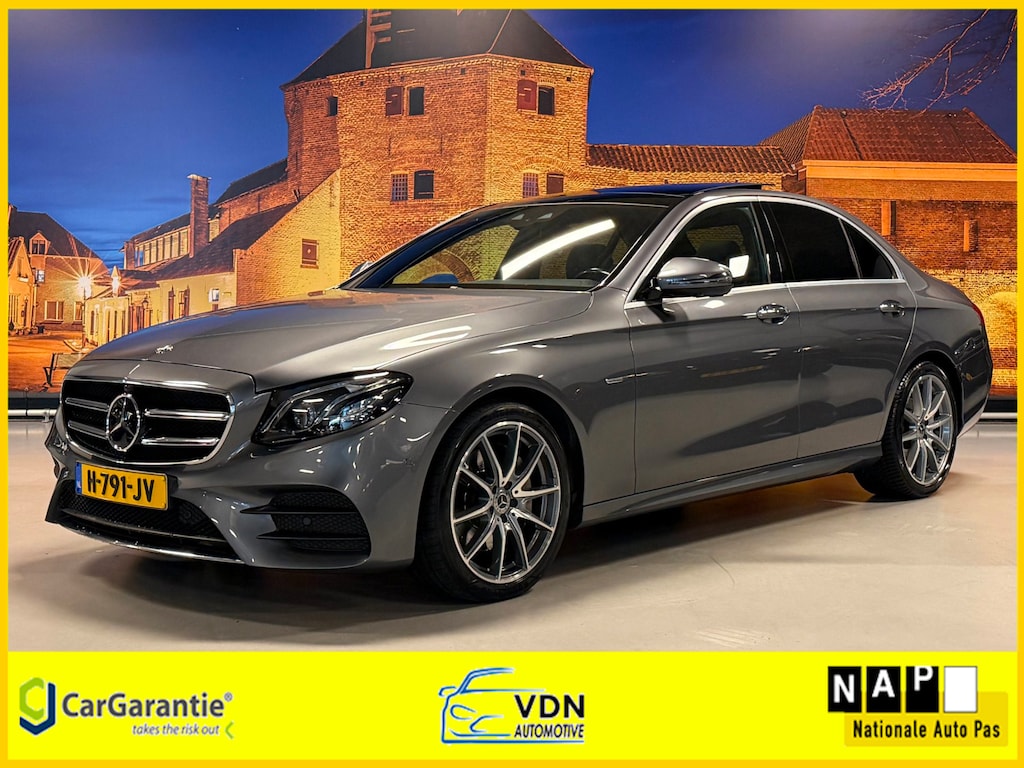 Mercedes-Benz E-klasse 200 AMG Sport Panoramadak Full Options