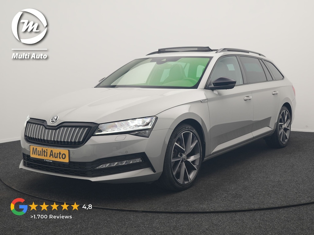 Skoda Superb Combi 1.4 TSI iV Sportline Business PHEV 218pk Dealer O.H. | Trekhaak Af Fabriek | Panodak | 360 Camera | Alcantara Sportstoelen Memory & Verwarmd | Sfeerverlichting | Keyless | Blis | Crystal LED | Navigatie | DAB | Plug In Hybrid |