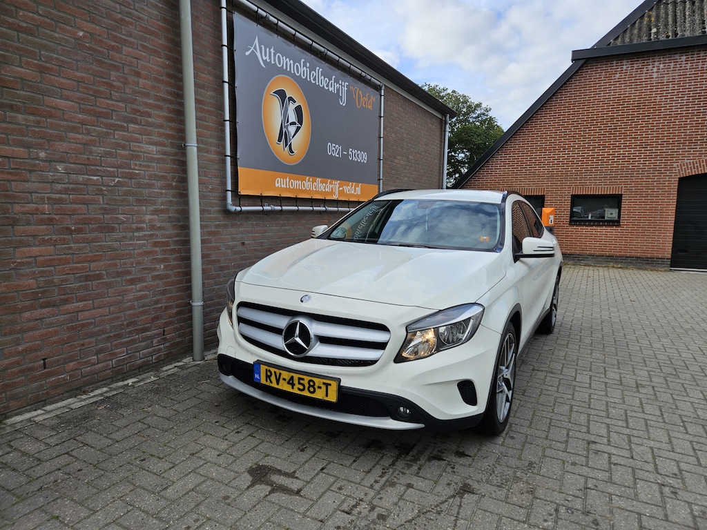 Mercedes-Benz GLA 220 CDI