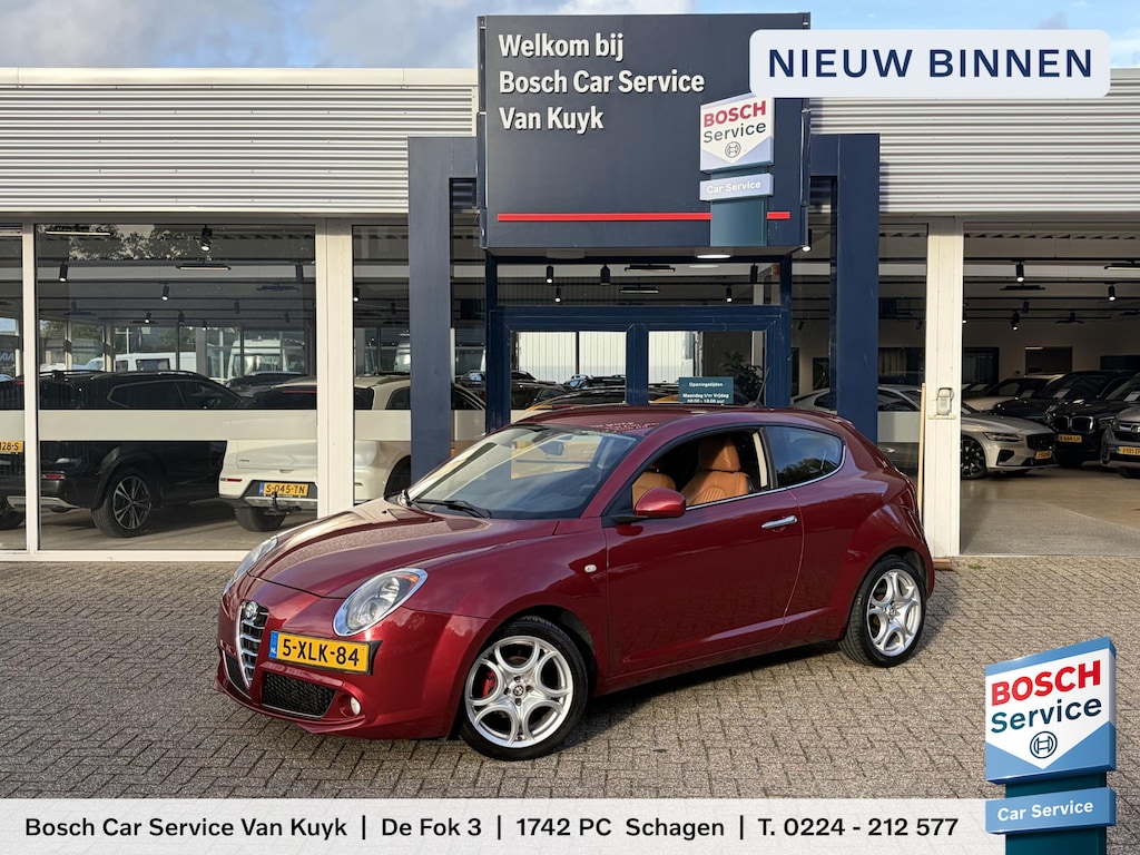 Alfa Romeo MiTo 0.9 TwinAir Distinctive / NL-Auto / Vol-Leder / 2e-Eigenaar / Rijklaar, net nieuwe Beurt+APK / 105 PK / Cruise-Control / Climate-Control / Armsteun / Radio-Bluetooth / Navi / PDC-Achter / 17'' LMV /