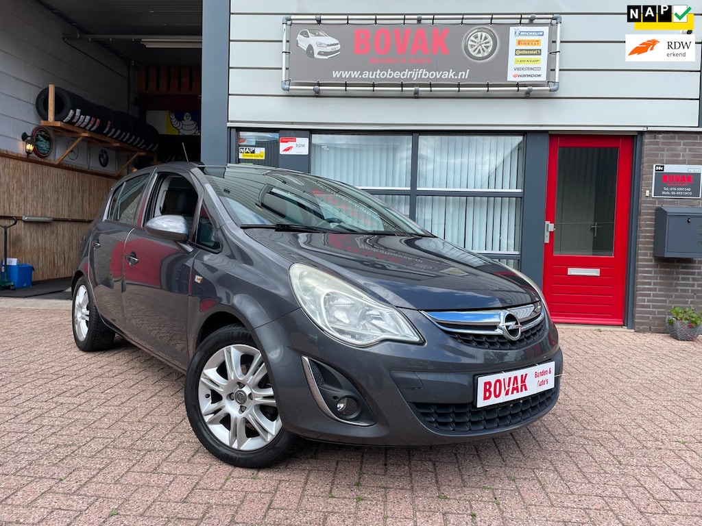 Opel Corsa 1.4-16V Edition Limited 5 deurs airco