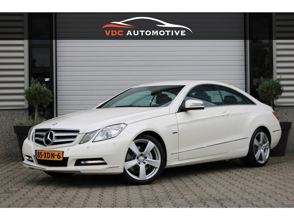 Mercedes-Benz E-klasse Coupé 350 CGI Camera | Comand | Navi | Origineel NL | Dealer Onderhouden | Designo Diamantwit