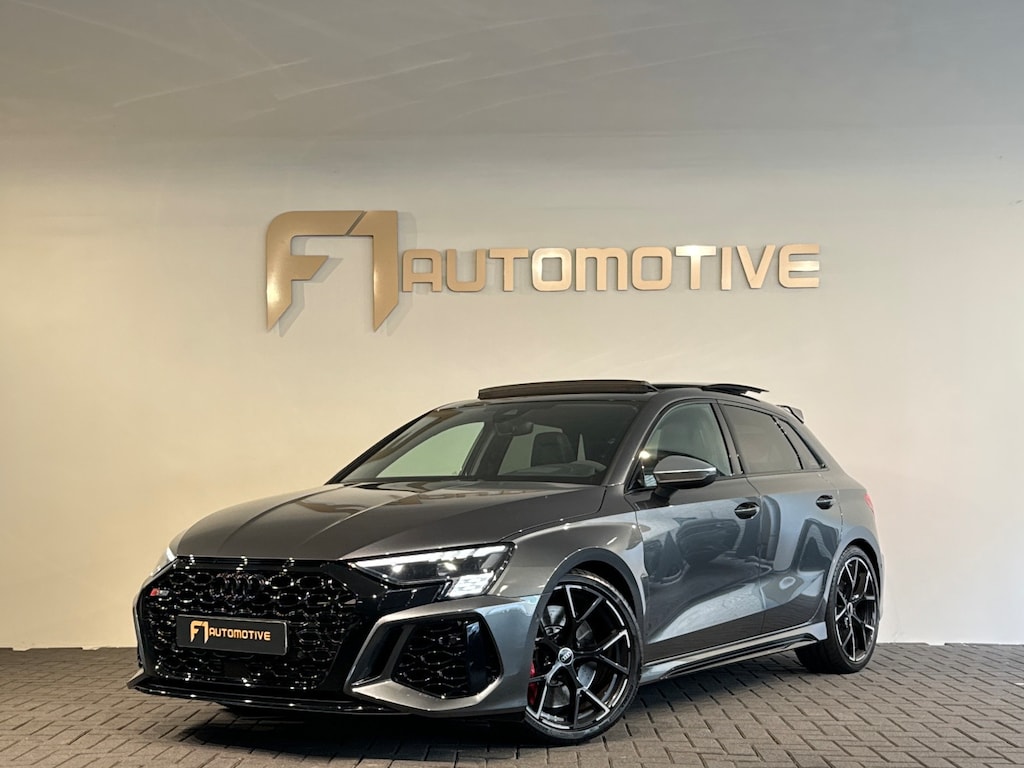 Audi RS3 Sportback 2.5 TFSI quattro Pano|Massage|Blindspot|ACC|Keyless
