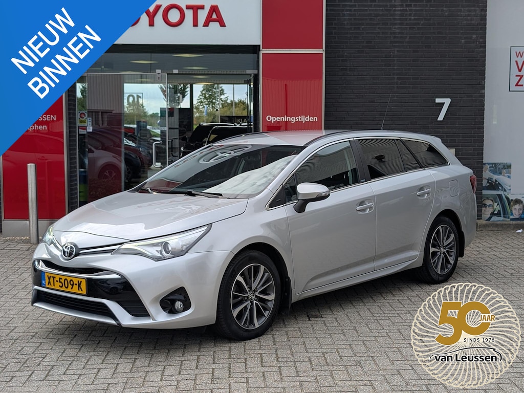 Toyota Avensis Touring Sports 1.8 VVT-i Dynamic Automaat CRUISE CONTROL STOELVERWARMING KEYLESS METALLIC