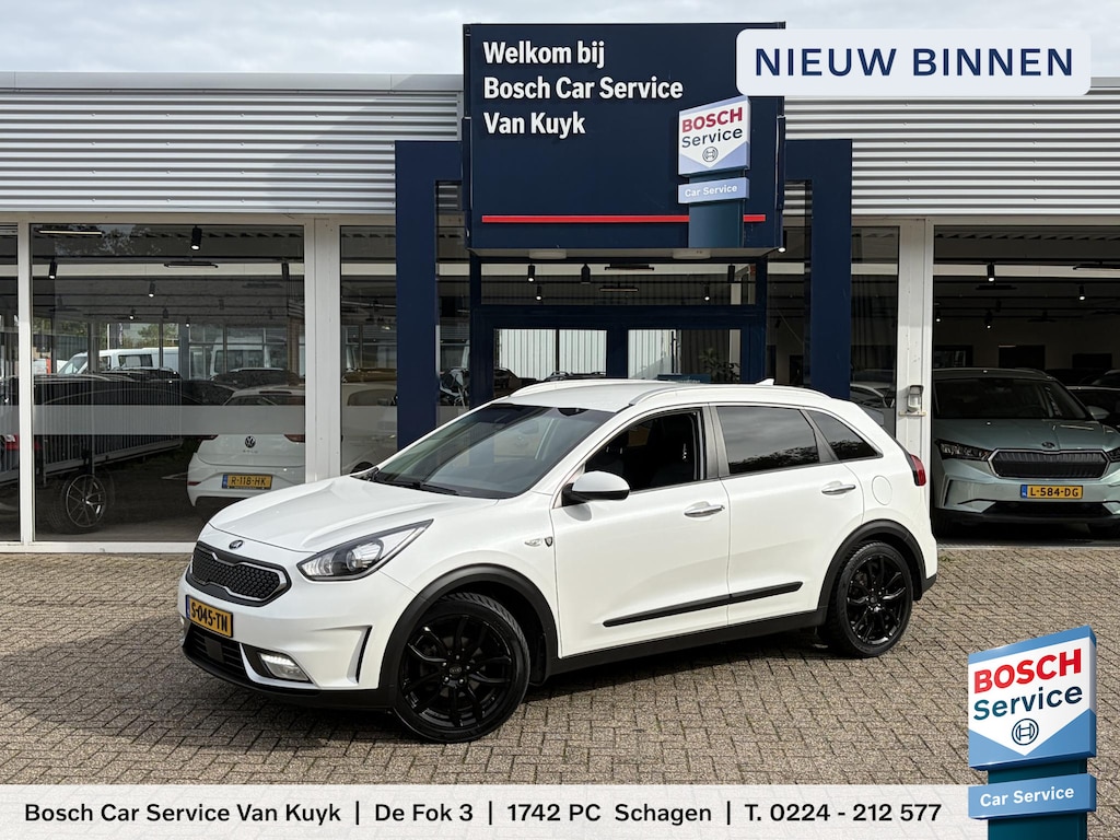 Kia Niro Hybrid 1.6 GDi BusinessLine / Automaat / Stuur-/Stoelverwarming / Adaptieve Cruise-Control / Apple-Carplay & Android-Auto / Trekhaak / Climate-Control / Keyless / Radio-Bluetooth / Navi / Camera / PDC-Achter / ENZ.
