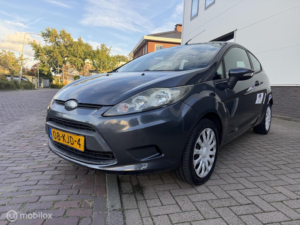 Ford Fiesta 1.25 Limited AIRCO / ONDERHOUDS BOEKJES