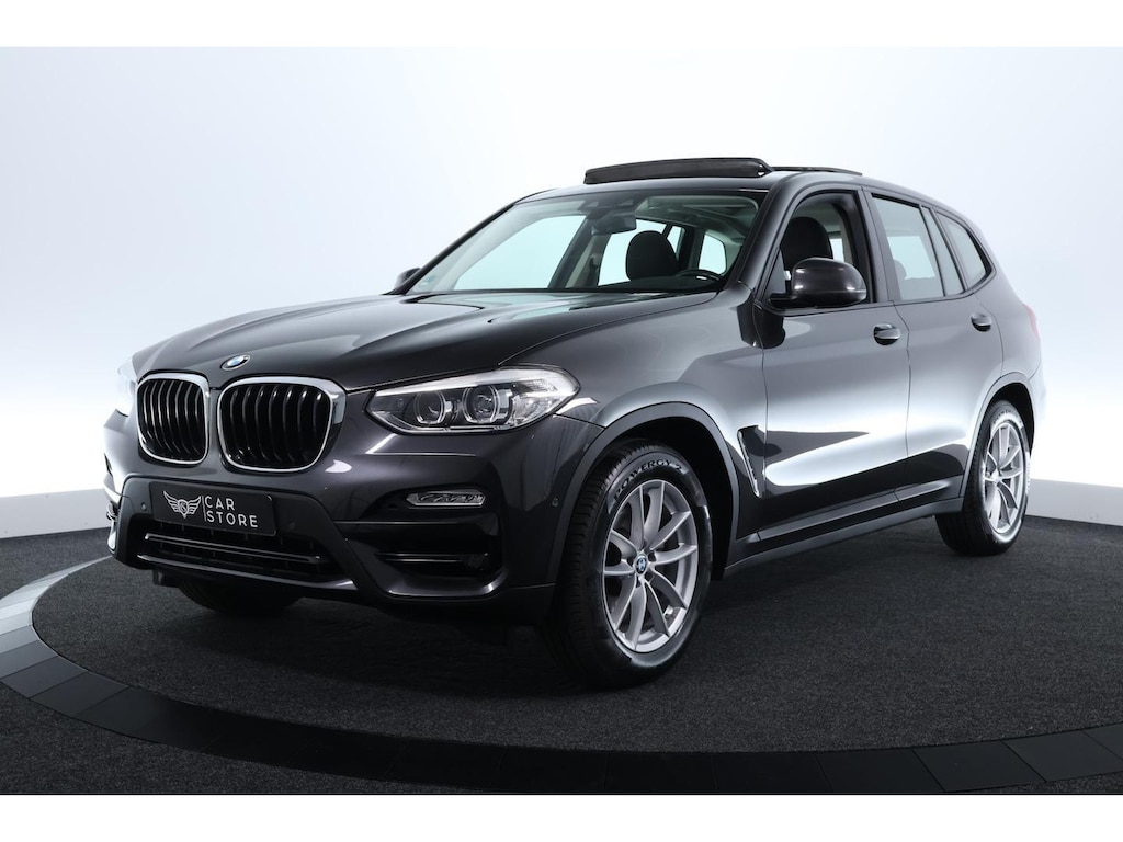 BMW X3 xDrive20i Launch Edition High Executive |PANO|HUD|CAMERA|ST VWM|CRUISE|CLIMA+++