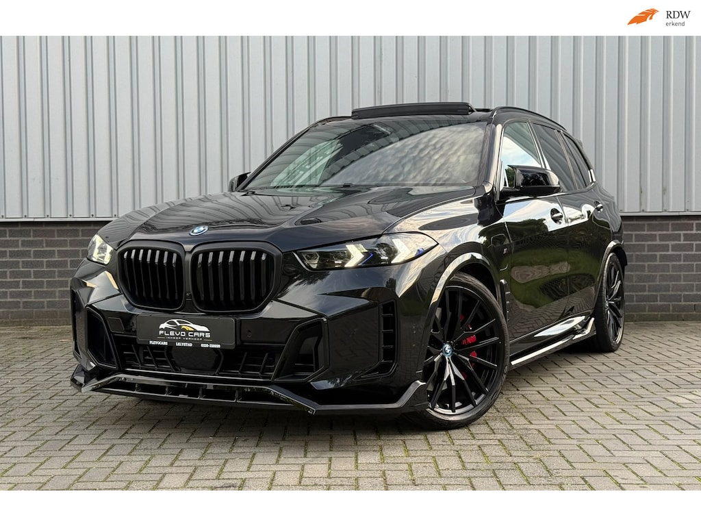 BMW X5 50e xDrive50e M-Sport PRO|489 PK|4 WIELBESTURING|PANO|MASSAGE|HEAD-UP|360|SOFTCLOSE|H&K|